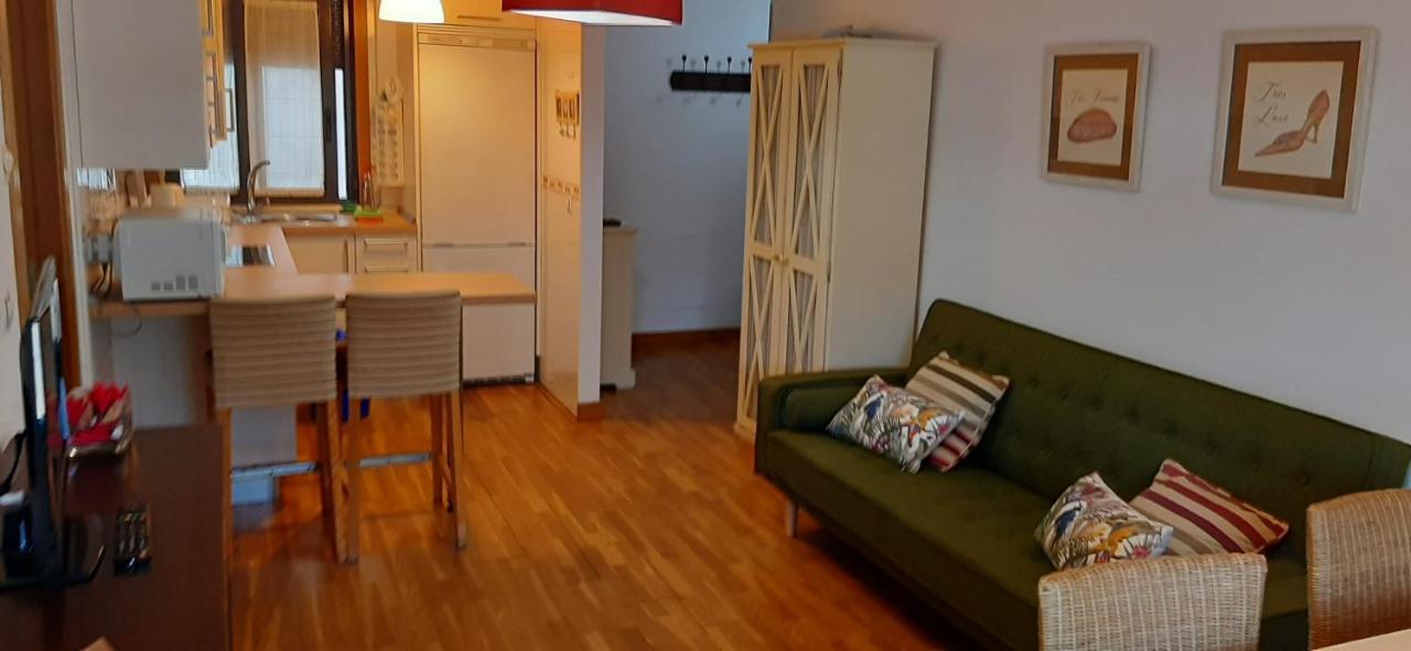 Apartamento Centro De Sanxenxo Con Garaje Екстериор снимка